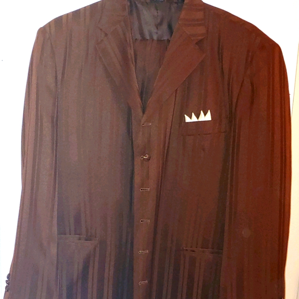 Big & tall suit w/belt